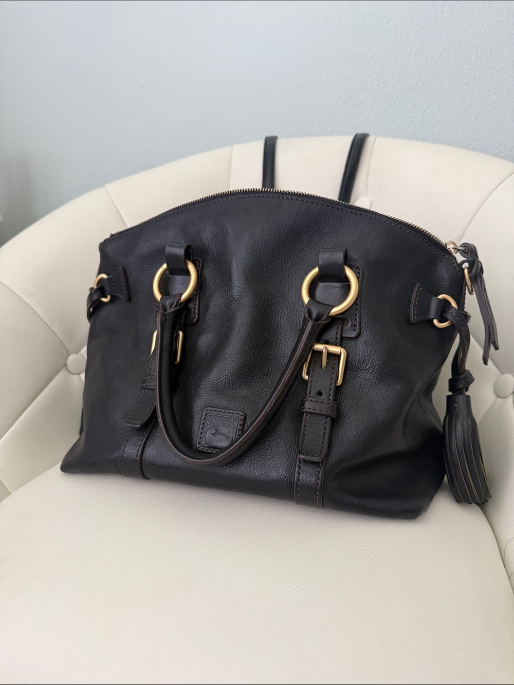 Dooney & Bourke Florentine Black Leather Satchel Bag Gold Accents READ Descripti - Picture 9 of 16